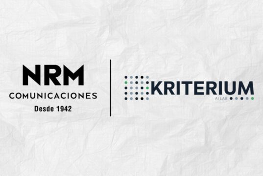 Acuerdo entre NRM Comunicaciones y KRITERIUM para la aplicación de modelos IA en medios de comunicación