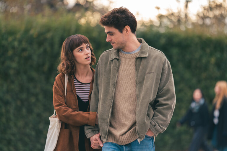 Netflix amplía su apuesta por las adaptaciones literarias con El mapa de los anhelos